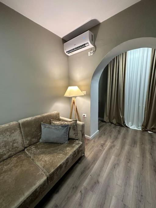 Bejart Apartment 4 Тирана Экстерьер фото