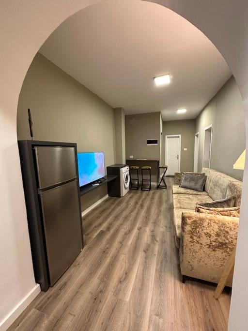 Bejart Apartment 4 Тирана Экстерьер фото