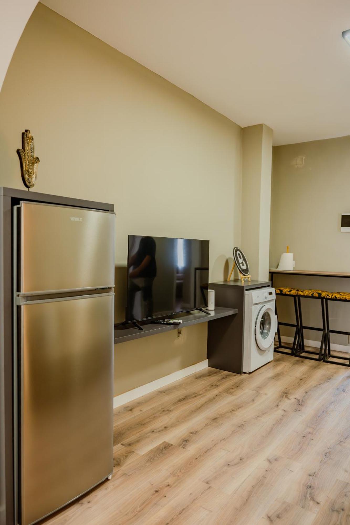 Bejart Apartment 4 Тирана Экстерьер фото